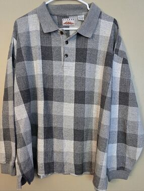 Sierra Fashions Gray and White Plaid Long-Sleeve Polo